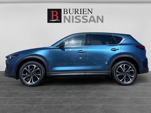 Used 2023 MAZDA CX-5 AWD 2.5 S w/ Premium Plus Pkg image 2