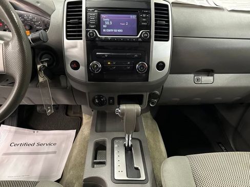 Used 2016 Nissan Frontier SV AWD/4WD image 19