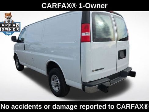 Used 2024 Chevrolet Express 2500 w/ Driver Convenience Package image 3