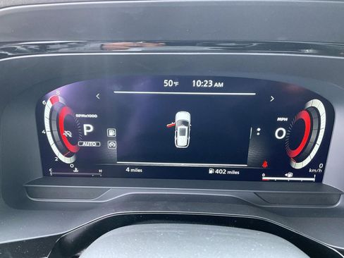 New 2026 Nissan Pathfinder Platinum AWD/4WD image 14