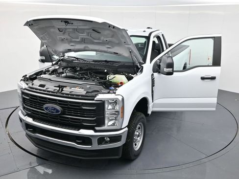 New 2026 Ford F250 XL w/ FX4 Off-Road Package AWD/4WD image 44