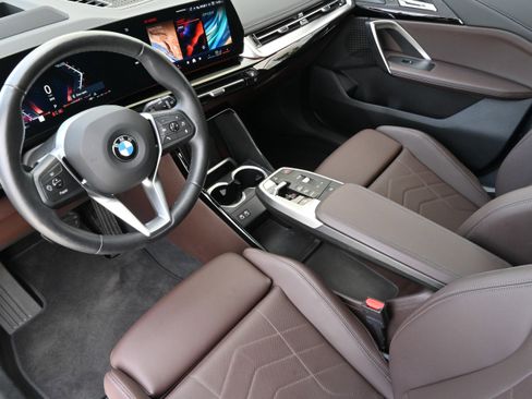 Certified 2025 BMW X1 xDrive28i AWD/4WD image 15
