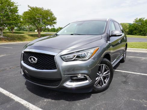 Used 2019 INFINITI QX60 Luxe w/ Essential Package AWD/4WD image 6