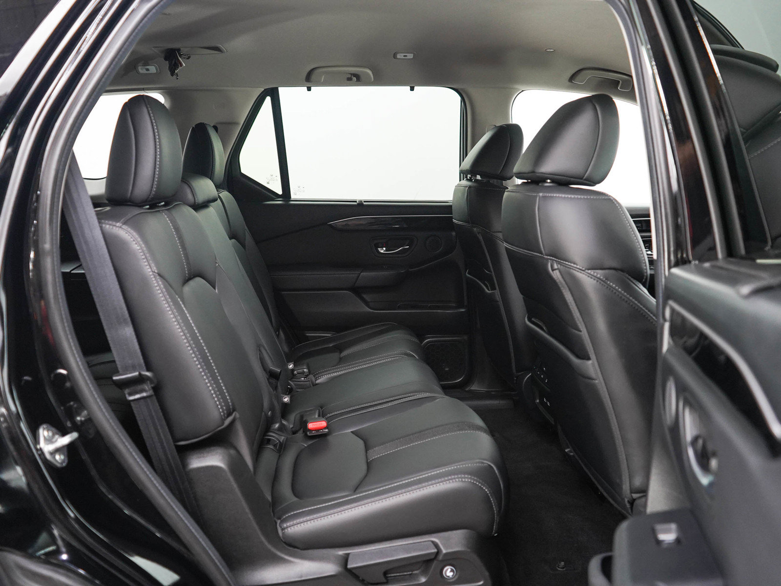Used 2023 Honda Pilot EX-L image 12