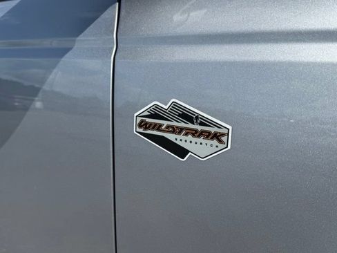 Certified 2022 Ford Bronco Wildtrak AWD/4WD image 9