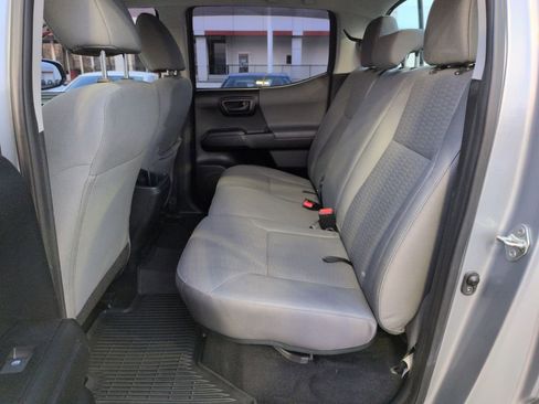 Used 2018 Toyota Tacoma SR w/ SR Convenience Package image 25