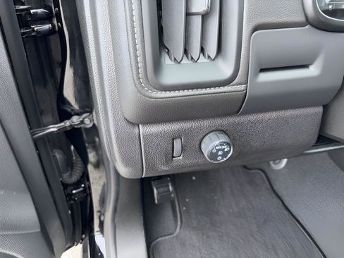 Used 2022 GMC Canyon Elevation w/ Trailering Package image 15