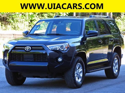 Used 2024 Toyota 4Runner SR5 AWD/4WD image 2