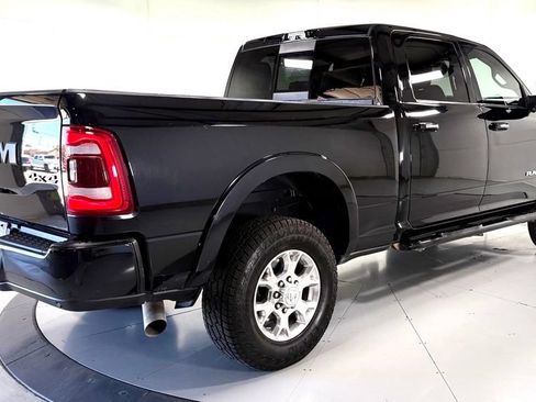 Used 2022 RAM 3500 Laramie AWD/4WD image 4