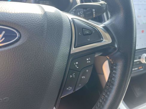 Used 2024 Ford Edge SEL AWD/4WD image 24