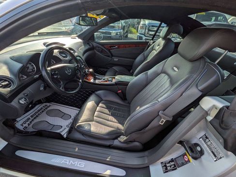 Used 2005 Mercedes-Benz SL 55 AMG image 16