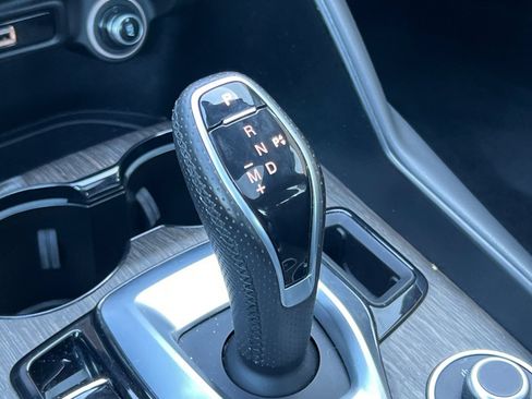 Used 2022 Alfa Romeo Giulia Ti RWD image 33