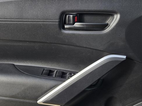 Used 2024 Toyota Corolla Cross LE FWD image 20