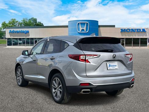 Used 2023 Acura RDX w/ Technology Package image 4