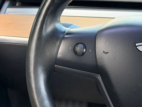 Used 2018 Tesla Model 3 Long Range RWD image 43