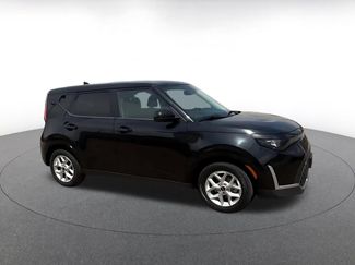 Used 2025 Kia Soul LX w/ LX Technology Package FWD video 2