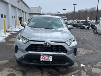 New 2025 Toyota RAV4 LE video 1