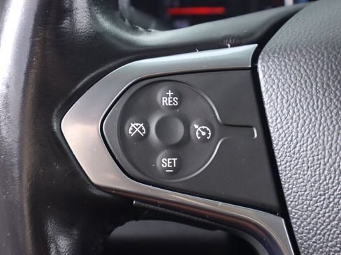 Used 2018 Chevrolet Traverse LT AWD/4WD image 12