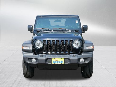 Used 2022 Jeep Wrangler Sport AWD/4WD image 2
