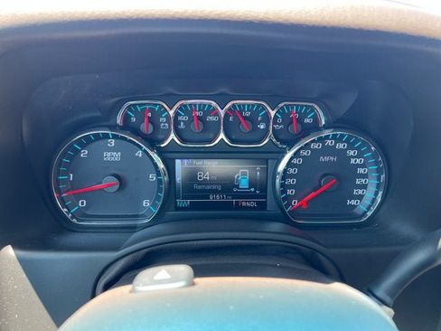 Used 2019 Chevrolet Tahoe LT w/ Luxury Package RWD image 13