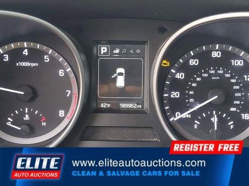 Used 2018 Hyundai Santa Fe Sport w/ 2.4L Value Package 02 image 13