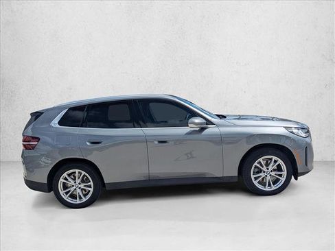 Used 2025 BMW X3 xDrive30i w/ Convenience Package image 4