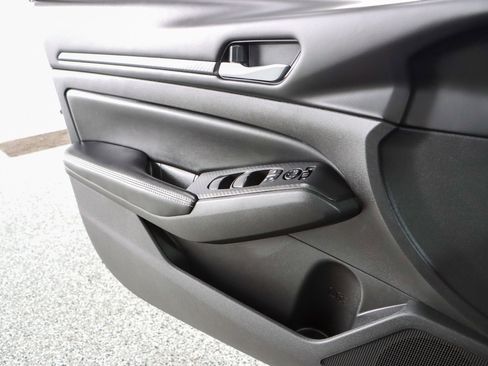 Used 2024 Nissan Altima 2.5 SV image 21