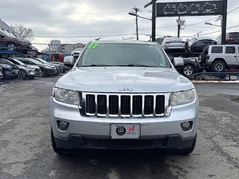 Used 2012 Jeep Grand Cherokee Laredo image 6