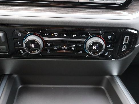 New 2026 Chevrolet Silverado 2500 LTZ w/ LTZ Convenience Package image 11