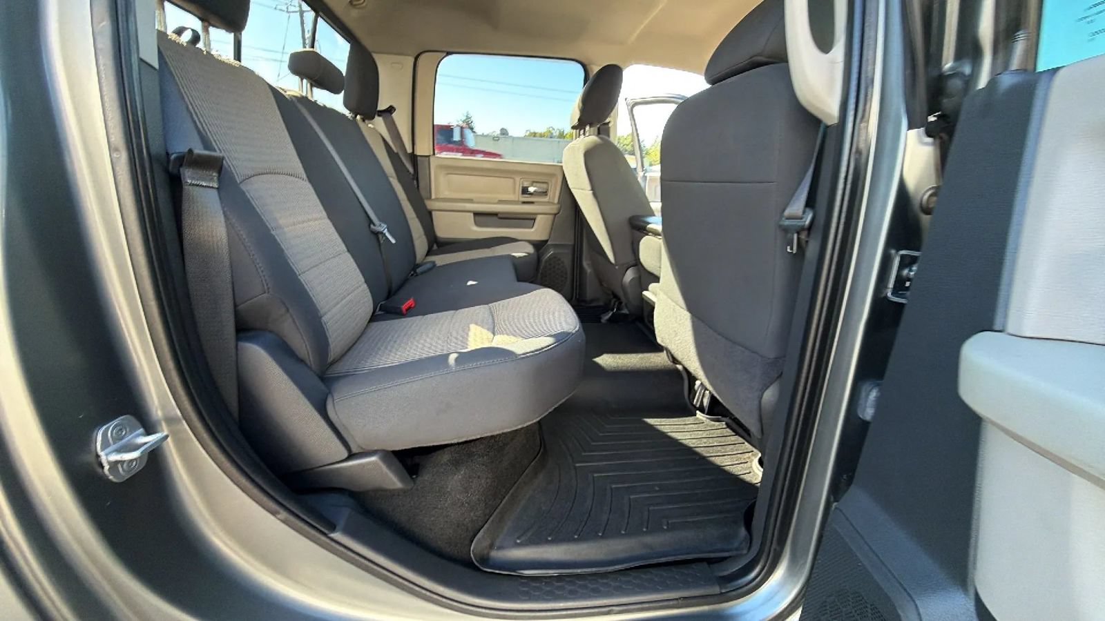 Used 2012 RAM 1500 Classic SLT w/ Protection Group AWD/4WD image 40