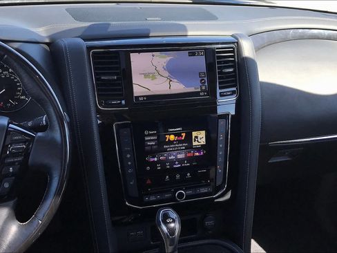 Used 2021 INFINITI QX80 Luxe RWD image 7