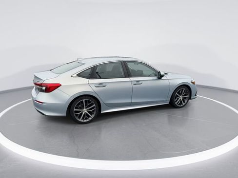 Used 2023 Honda Civic Touring image 8