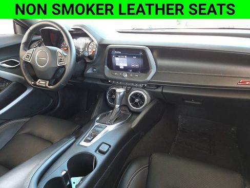 Used 2019 Chevrolet Camaro SS RWD image 2