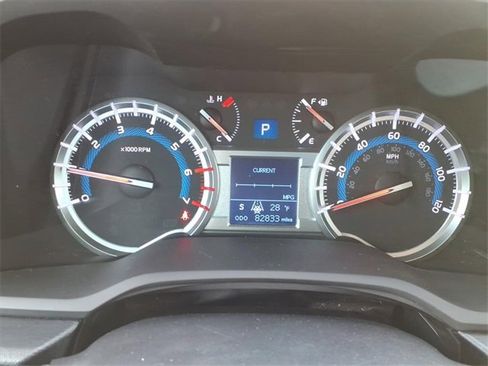 Used 2016 Toyota 4Runner SR5 image 19