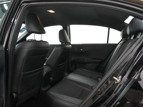 Used 2016 Honda Accord Sport image 16