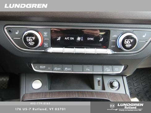 Used 2023 Audi Q5 2.0T Premium w/ Convenience Package AWD/4WD image 26