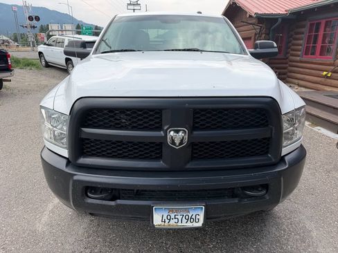 Used 2018 RAM 2500 Tradesman w/ Popular Equipment Group AWD/4WD image 3