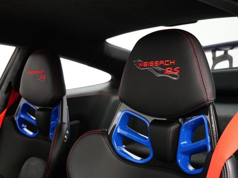 Used 2019 Porsche 911 GT2 RS RWD image 18