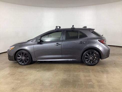 Used 2025 Toyota Corolla XSE FWD image 8