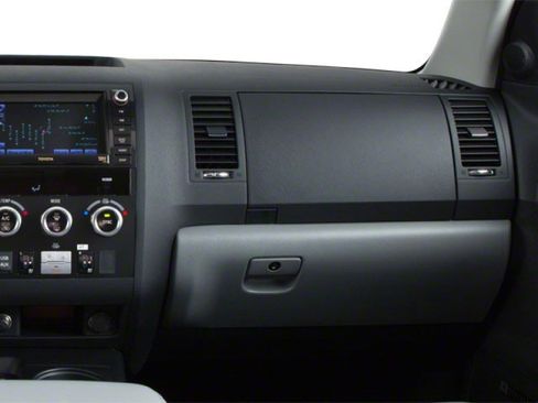 Used 2010 Toyota Sequoia Limited AWD/4WD image 16