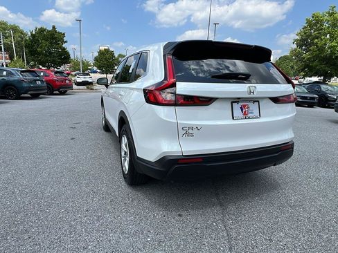 Used 2026 Honda CR-V LX image 6