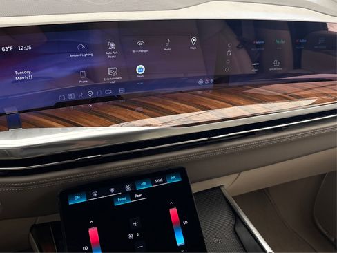 New 2025 Cadillac Escalade Sport Platinum image 24