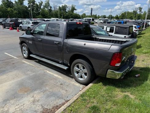 Used 2016 RAM 1500 Big Horn AWD/4WD image 4