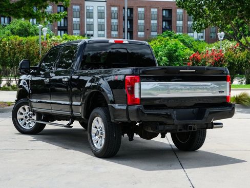 Used 2017 Ford F250 Platinum AWD/4WD image 20