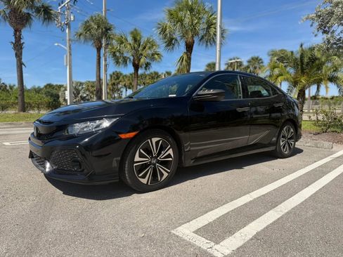 Used 2017 Honda Civic EX image 7