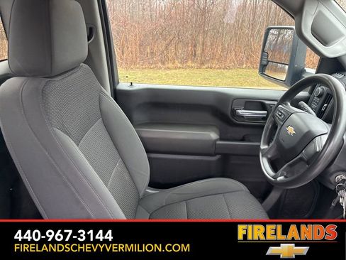 Certified 2021 Chevrolet Silverado 2500 W/T image 30