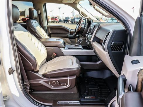 Used 2019 Ford F150 Limited image 15