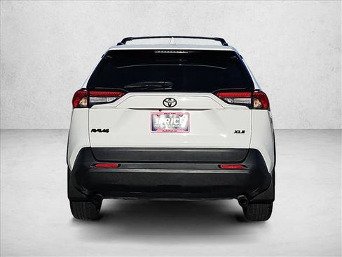 Used 2025 Toyota RAV4 XLE w/ Convenience Package FWD image 7