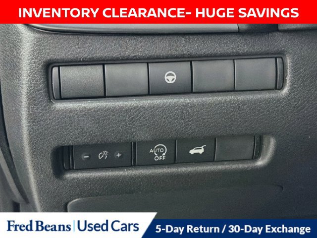 Certified 2023 Nissan Rogue SV w/ SV Premium B Package AWD/4WD image 15