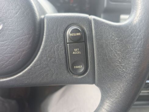 Used 1987 Ford Mustang GT RWD image 22
